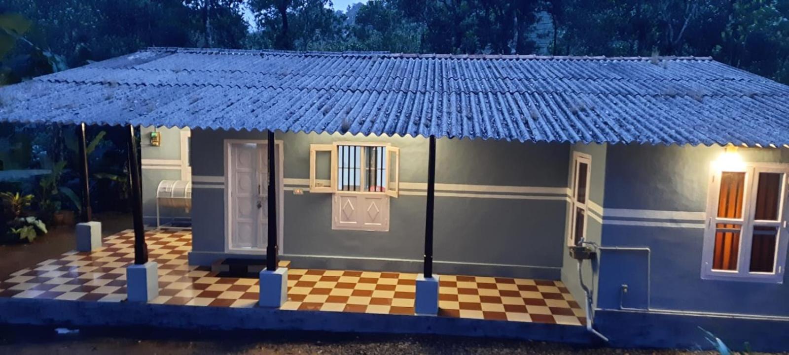 Tharayil Farm *