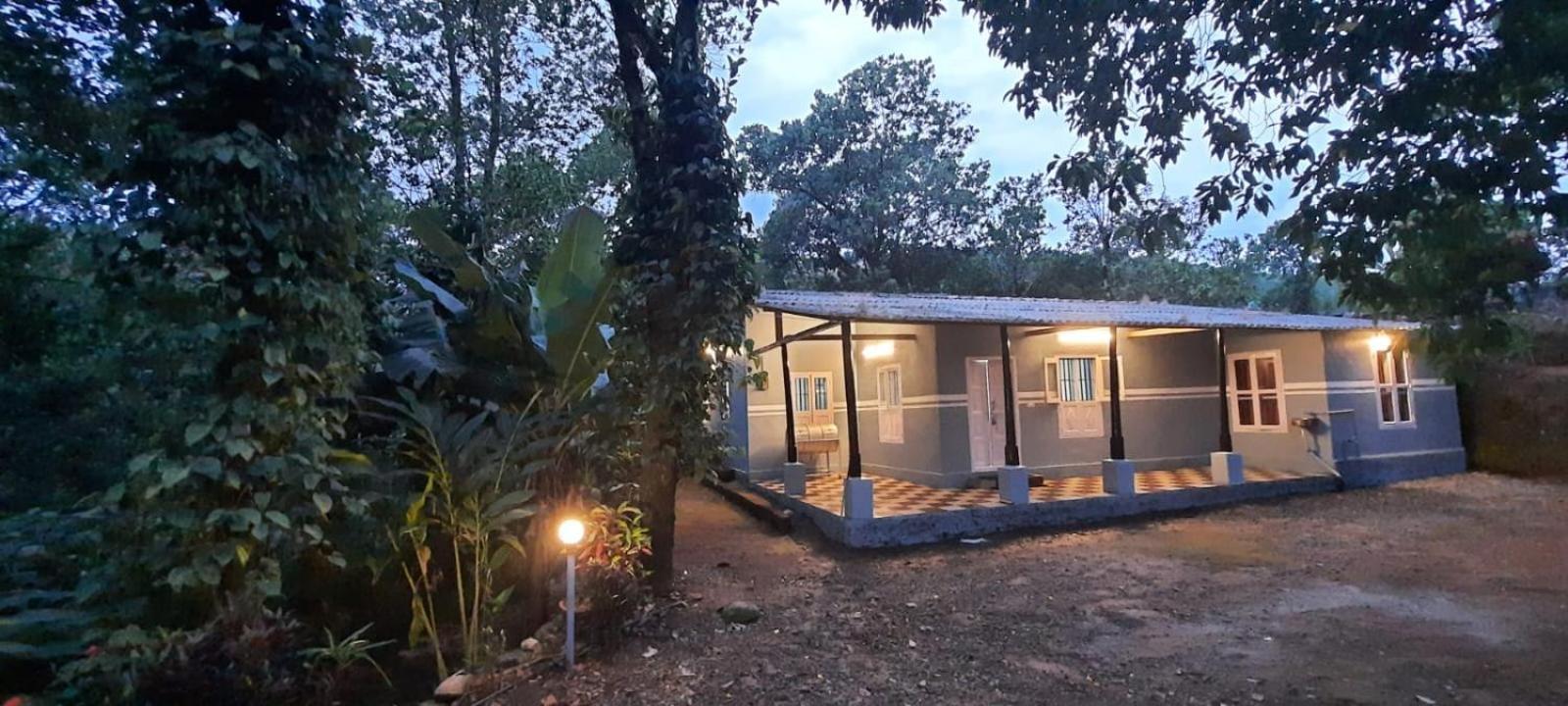 Tharayil Farm *