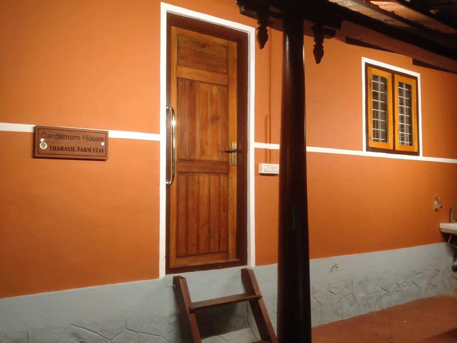 Tharayil Farm फार्म स्टे Vagamon